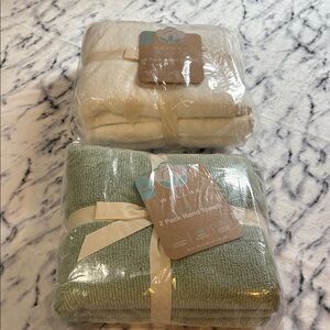 Wellness 2 Pack Hand Towels in Cream and Green( Bundle of 2 ) .